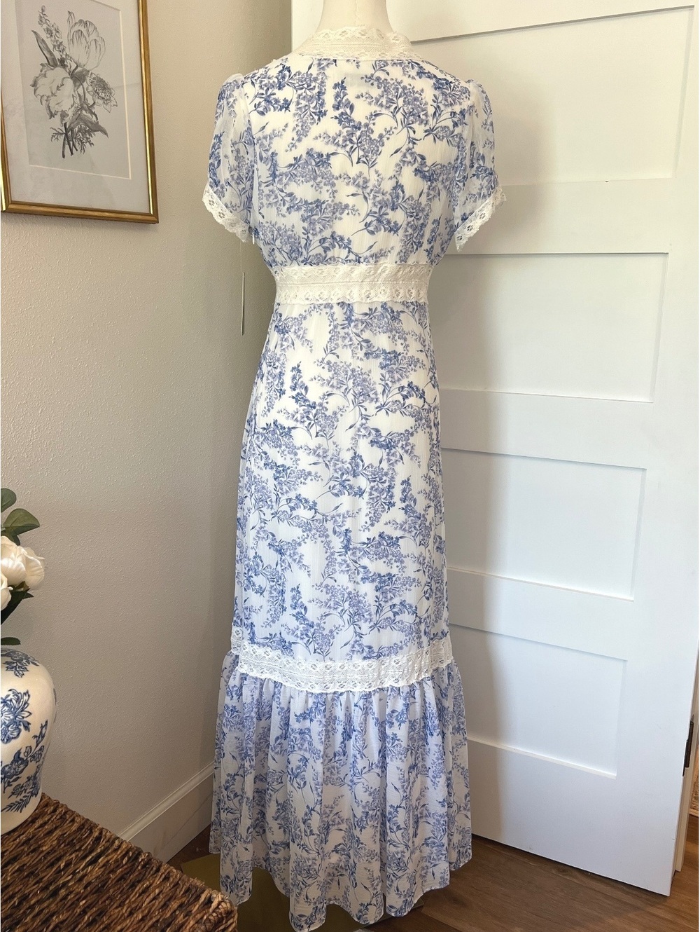 Taylor Blue & White Floral Lace Maxi Dress - Picture 2 of 6